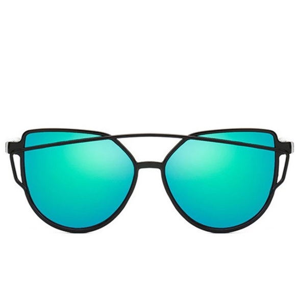 Blue/Green MirroredCat Eye Crosswire Sunglasses - Picture 2 of 6
